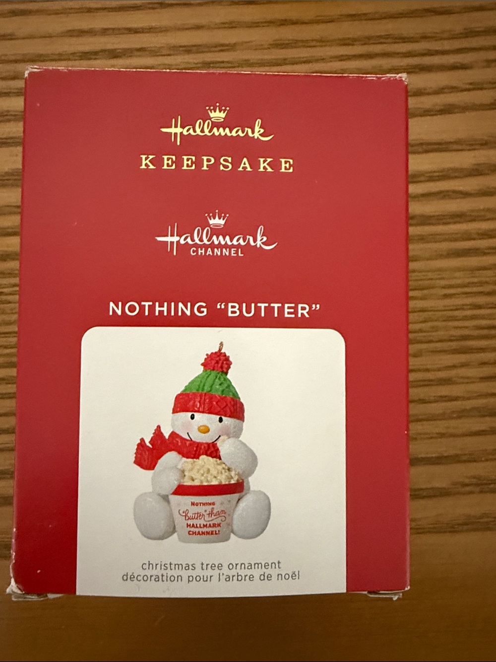Hallmark Keepsake Ornament — Red, White, Green Snowman with Popcorn